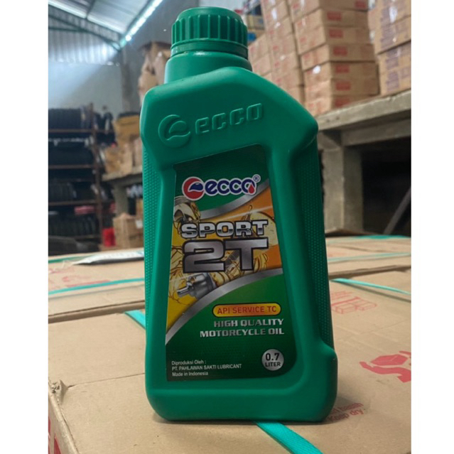 OLI ECCO  2T / OLI SAMPING ECCO SPORT 2T. OLI 2 TAK (TIDAK WANGI)