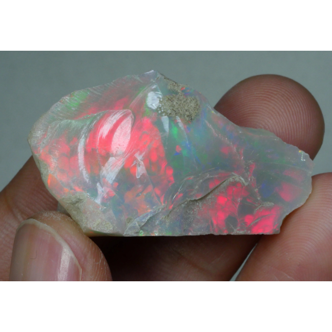 39.92 CRT ETHIOPIAN OPAL ROUGH WELO OPAL PLAY COLOR