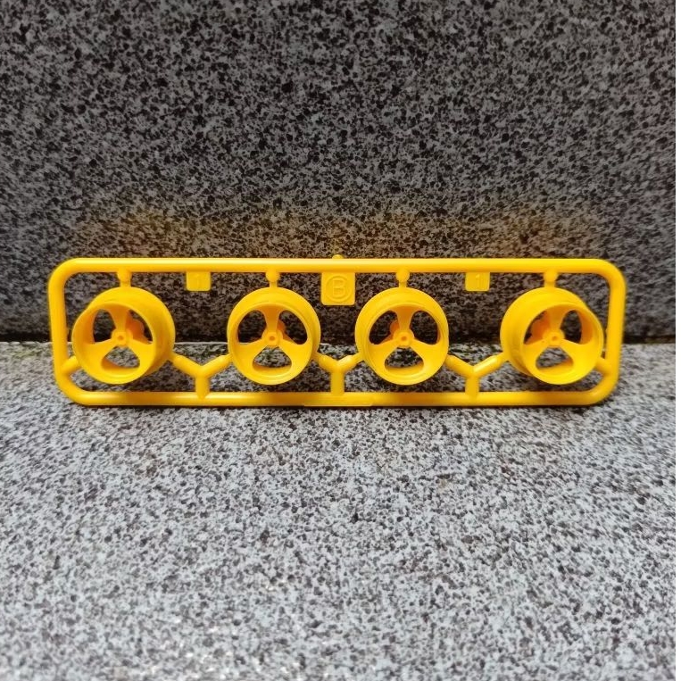 Tamiya Velg Small Narrow PP (loose kit) - kuning