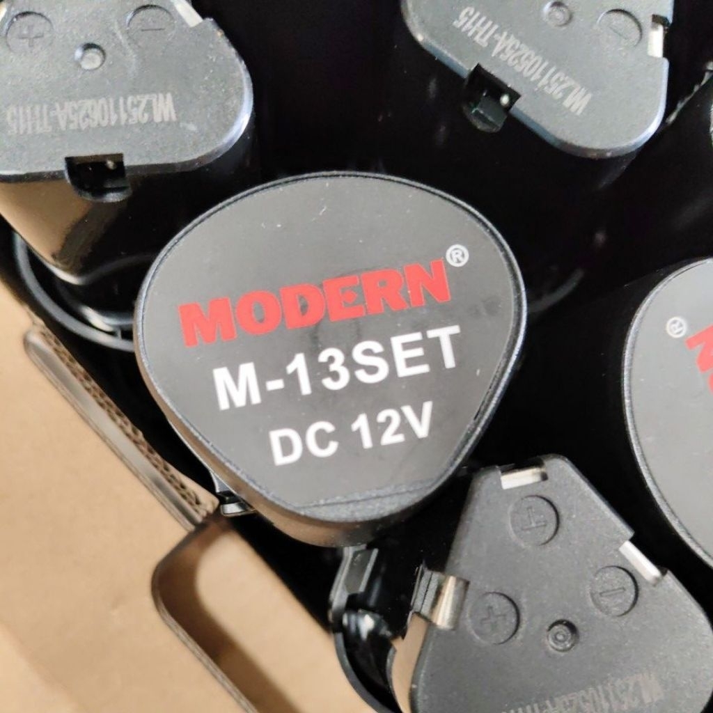 Holly Dstore Baterai Cas Dc-12V Modern Untuk Bor M-13/M-12V/M-15
