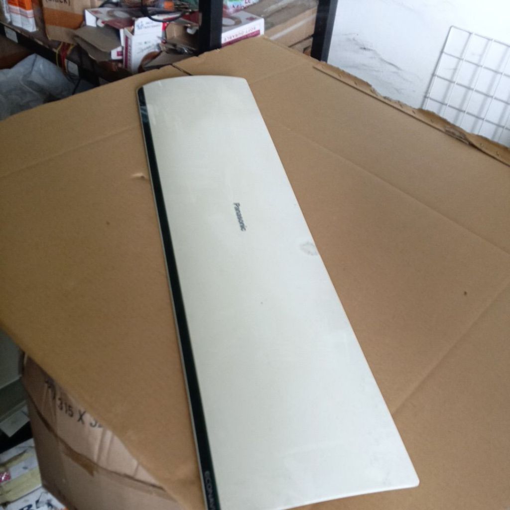 cover casing body Depan AC panasonic low Watt ECONAVI