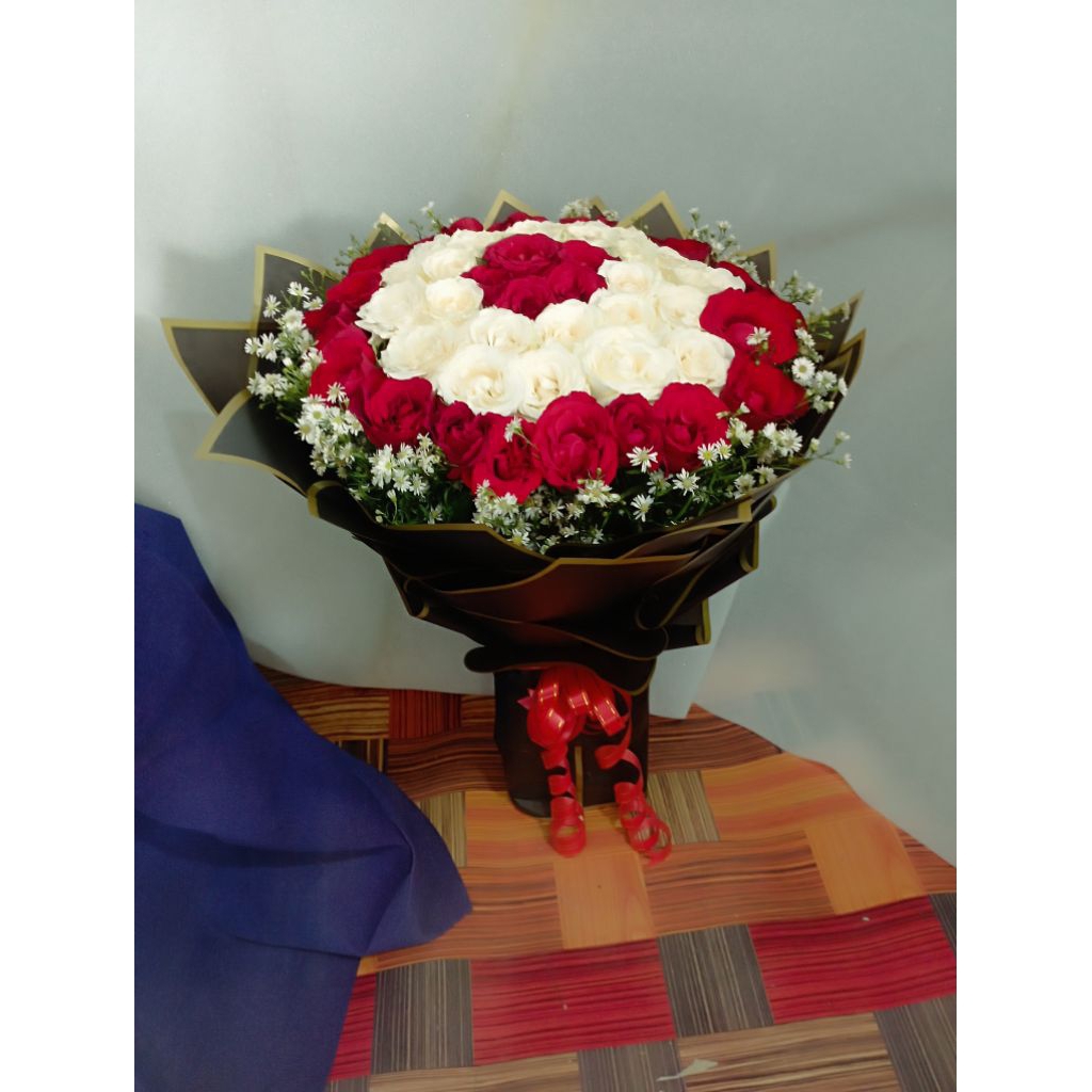 Hand buket mawar asli merah putih,buket besar