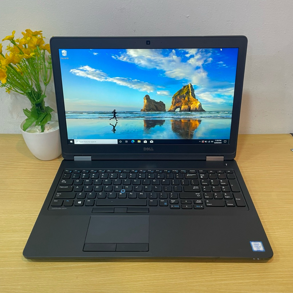 Laptop Dell Latitude E5570 Intel Core i5-6300U Ram 8Gb Ssd 256Gb
