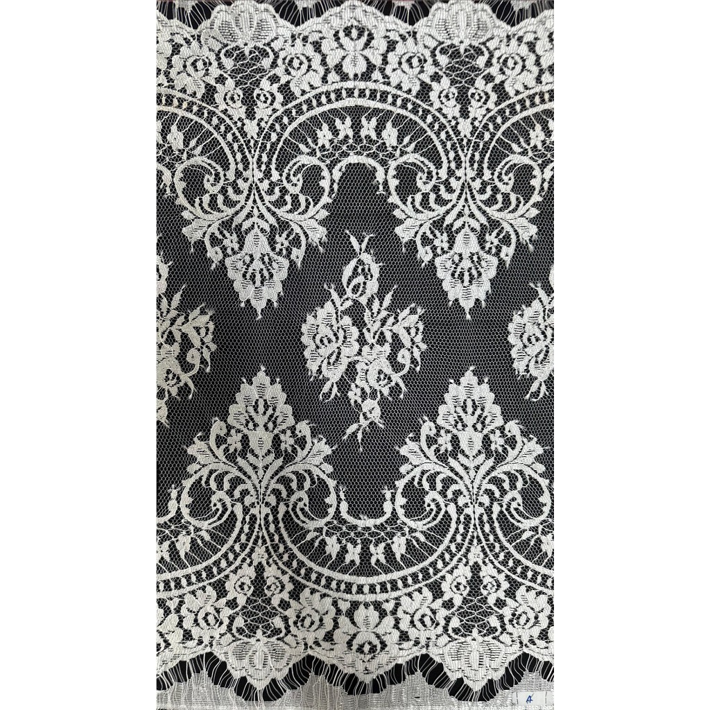 Renda bahan kain brokat panel perancis trim trimming putih bw bridal wedding