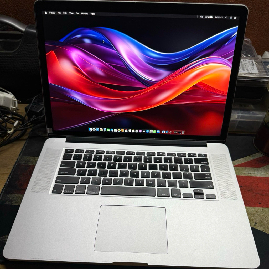 Lcd assembly macbook pro 2015 A1502 - A1398 2015 normal tested macbook air A1465 11 inch 2015 second