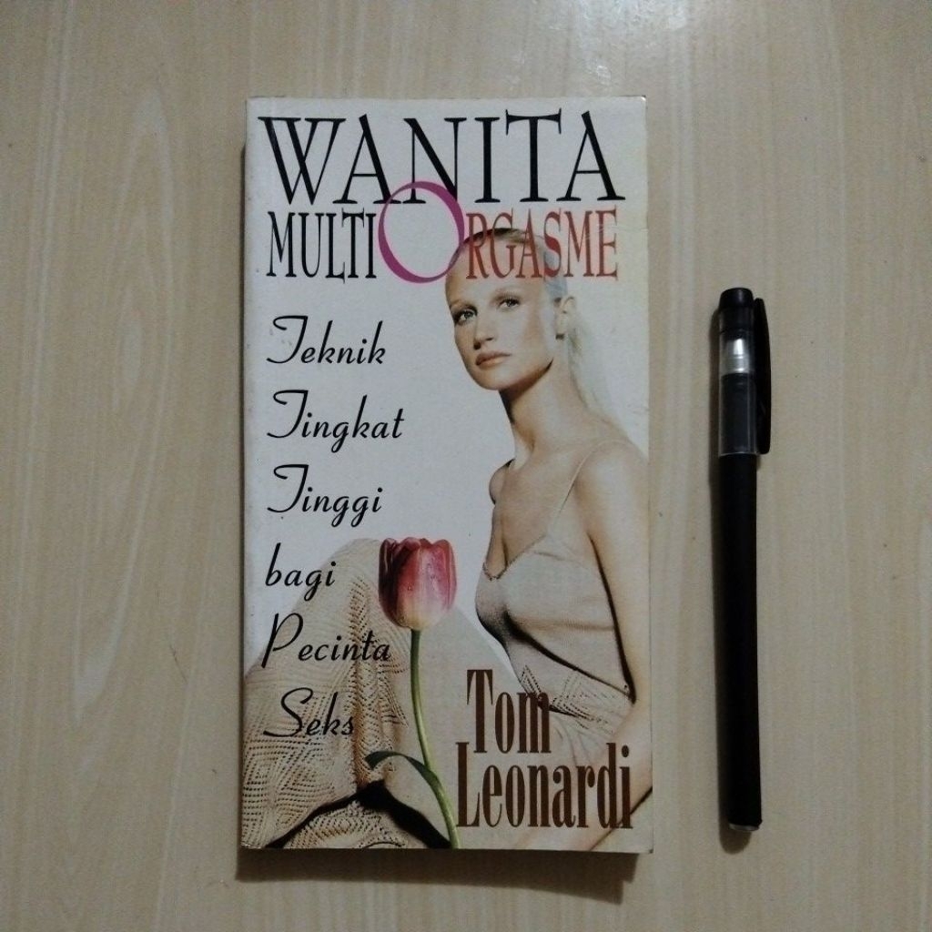 WANITA MULTI ORGASME - Buku Bekas Murah Original - B10