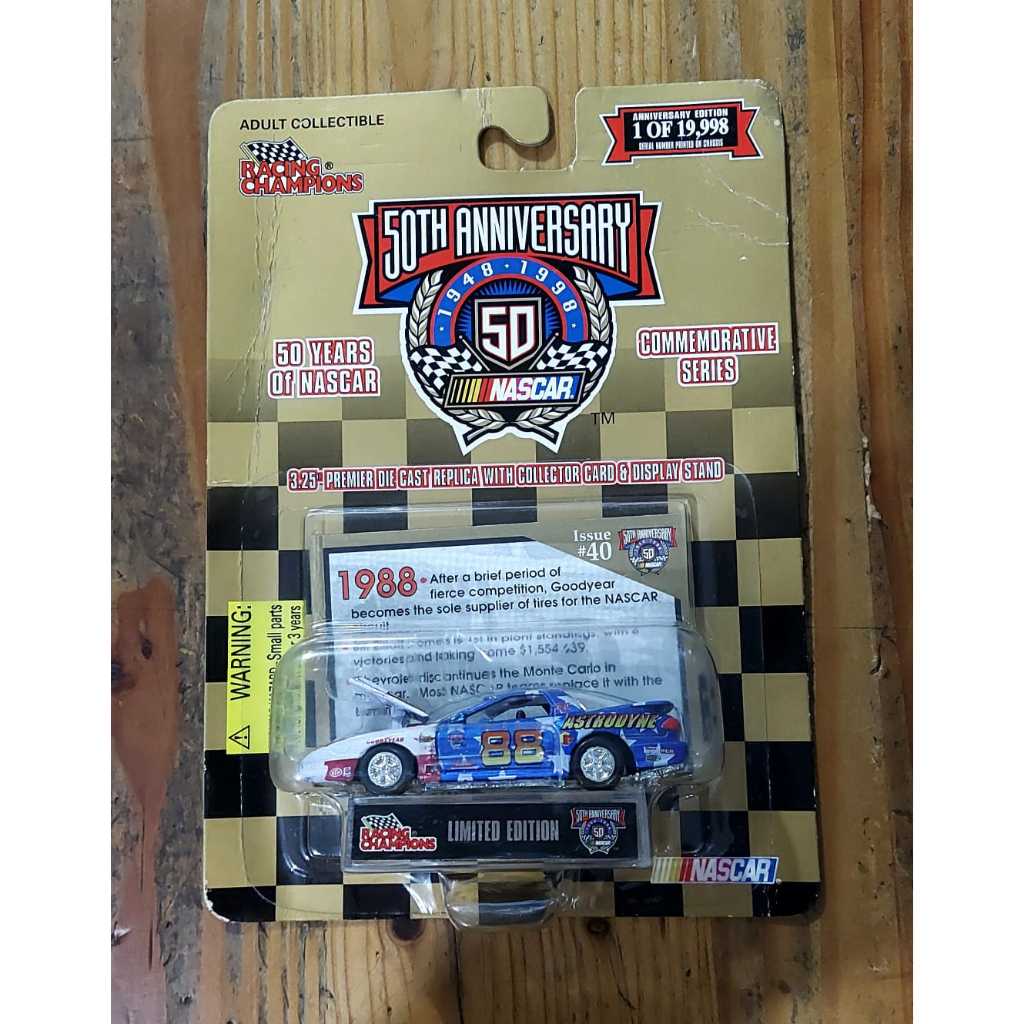 RACING CHAMPIONS NASCAR 1:64