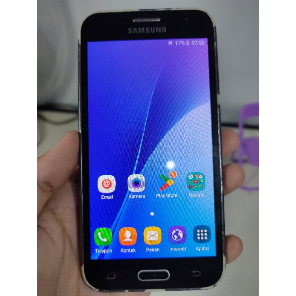 samsung galaxy J2