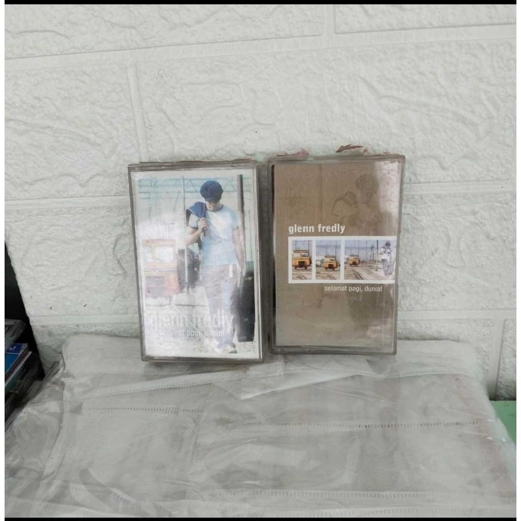 Kaset Pita Glenn Fredly ( Selamat Pagi Dunia )