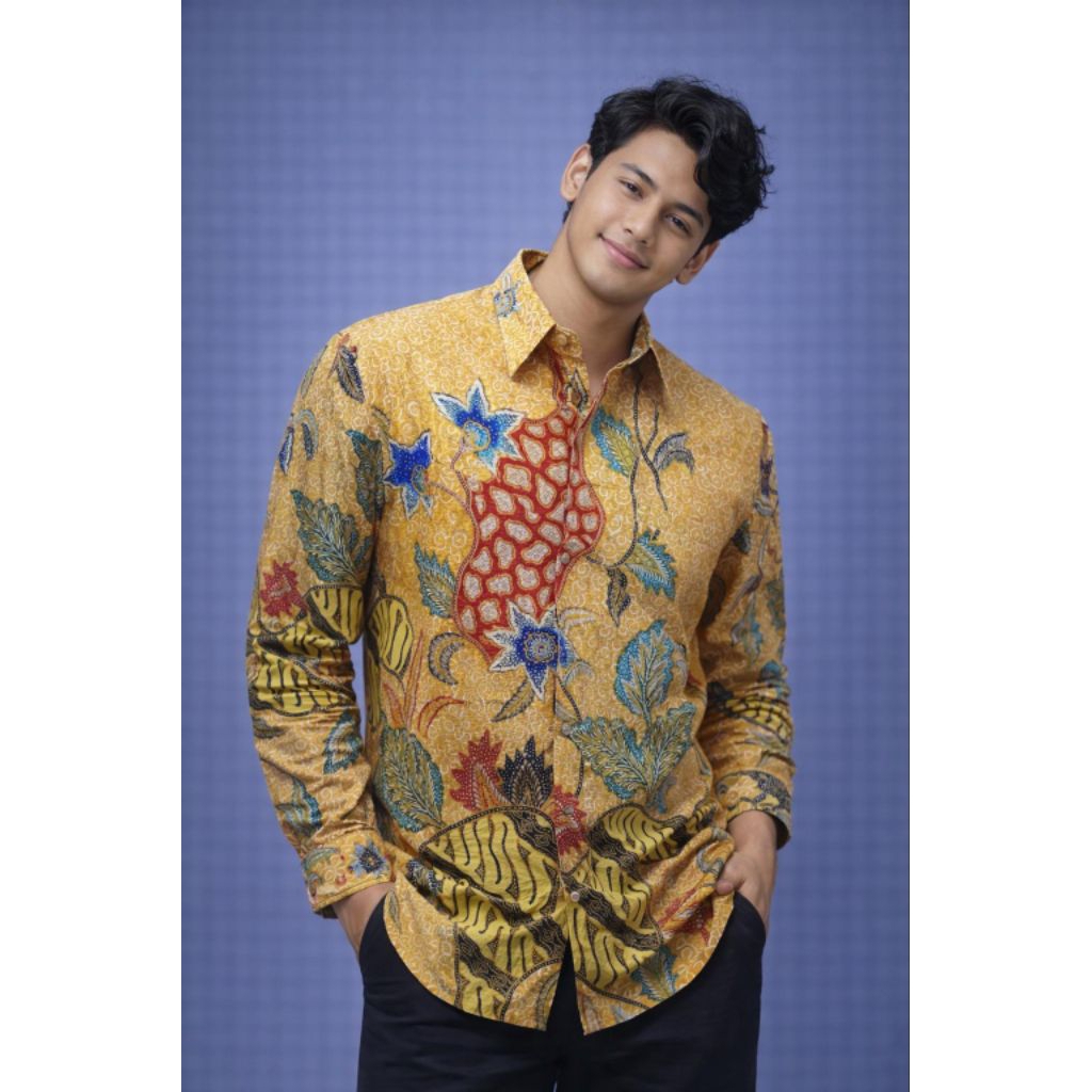 Hem Batik Tulis sutra Lengan panjang
