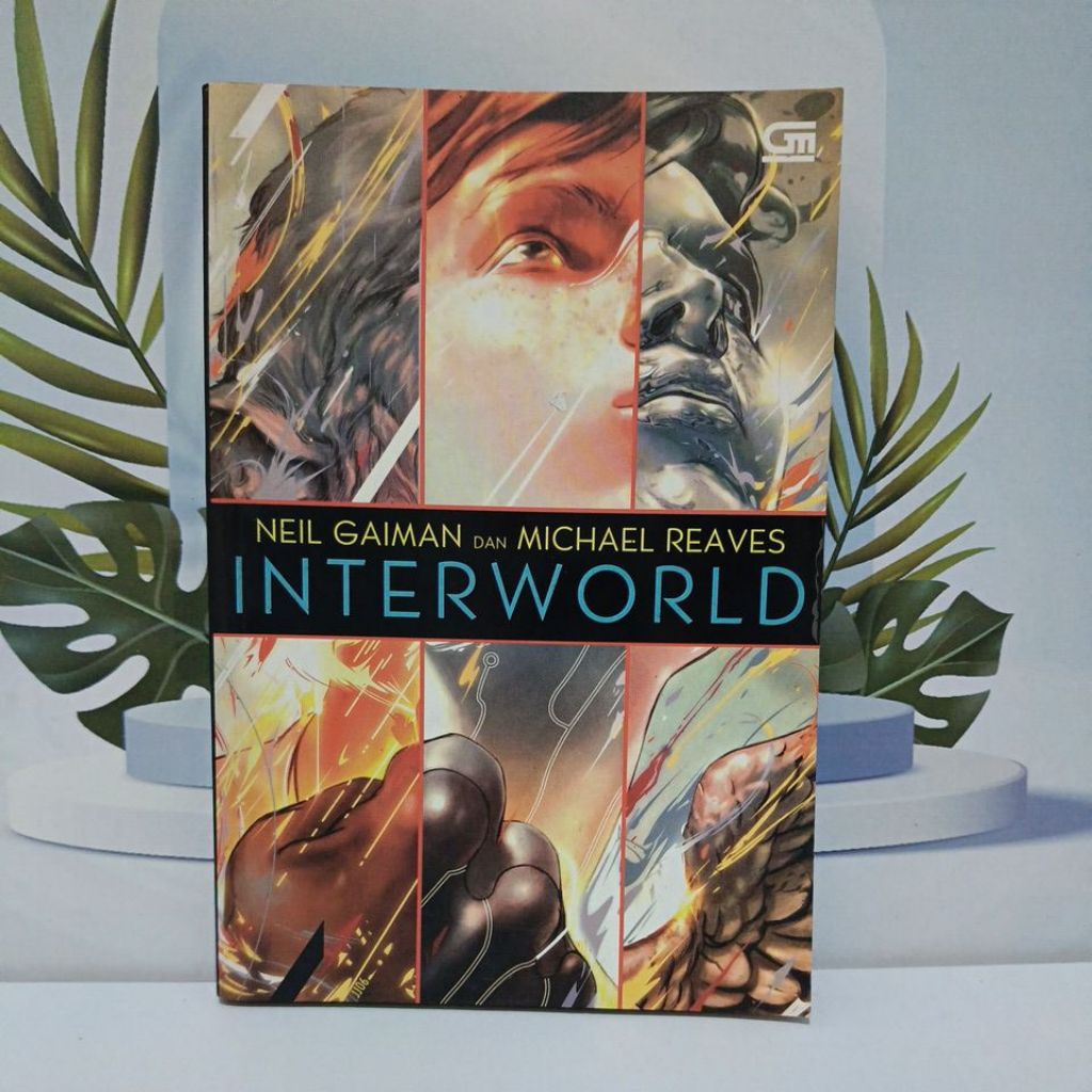 Novel Karya Neil Gaiman Dan Michael Reaves Berjudul Interworld Bahasa Indonesia Softcover kondisi Ba