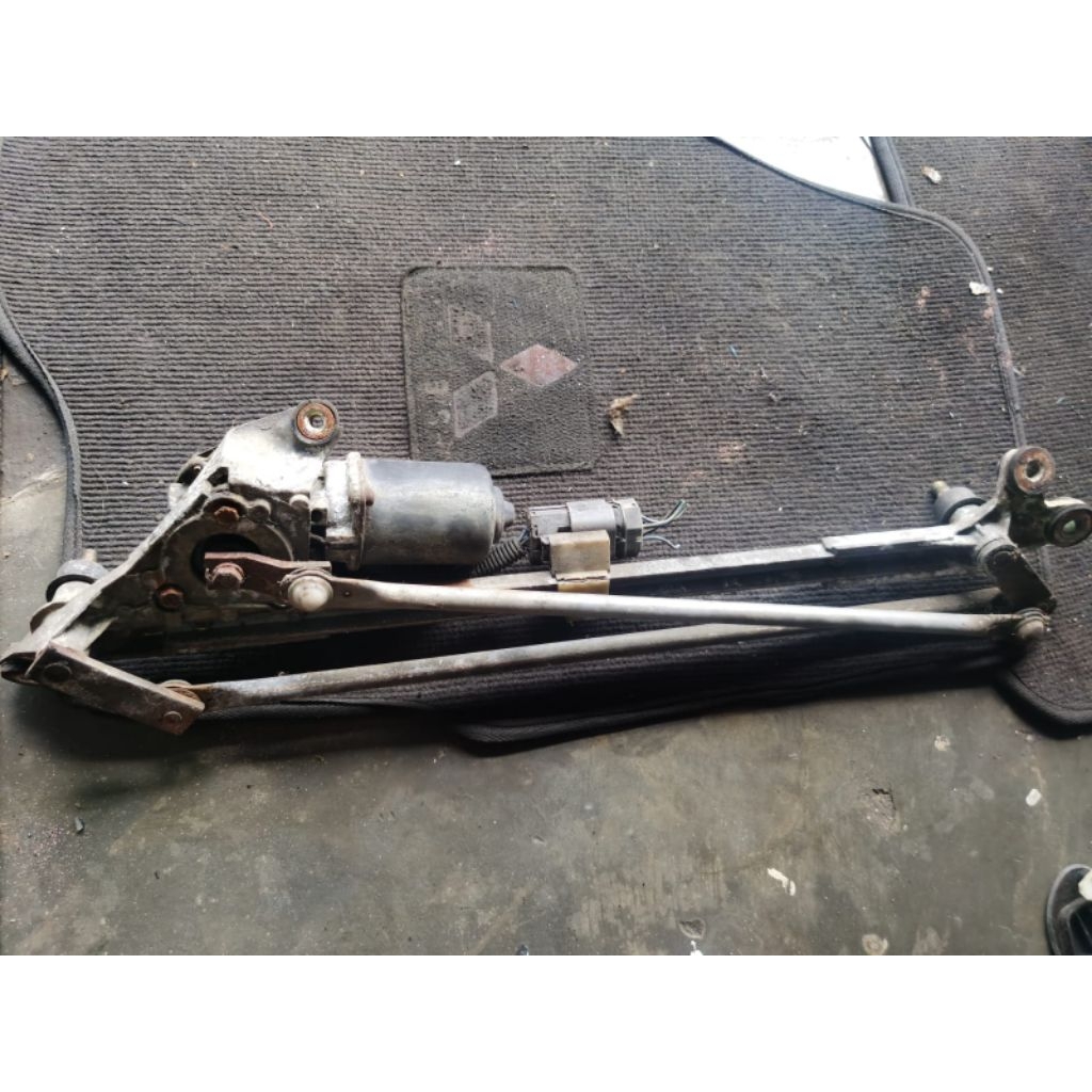 link set dinamo wiper Peugeot 206