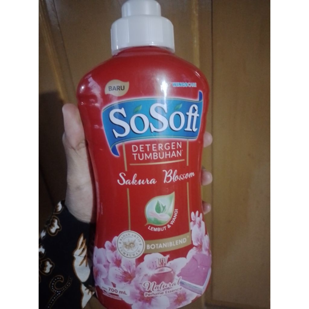 sosoft detergen cair