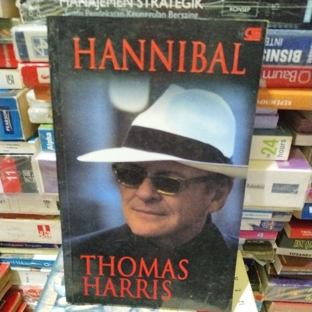 HANNIBAL By THOMAS HARRIS • Original Preloved