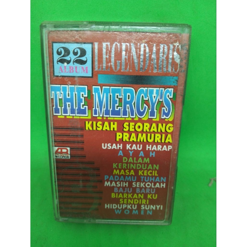 Kaset pita the MERCYS 22 album Legendaris