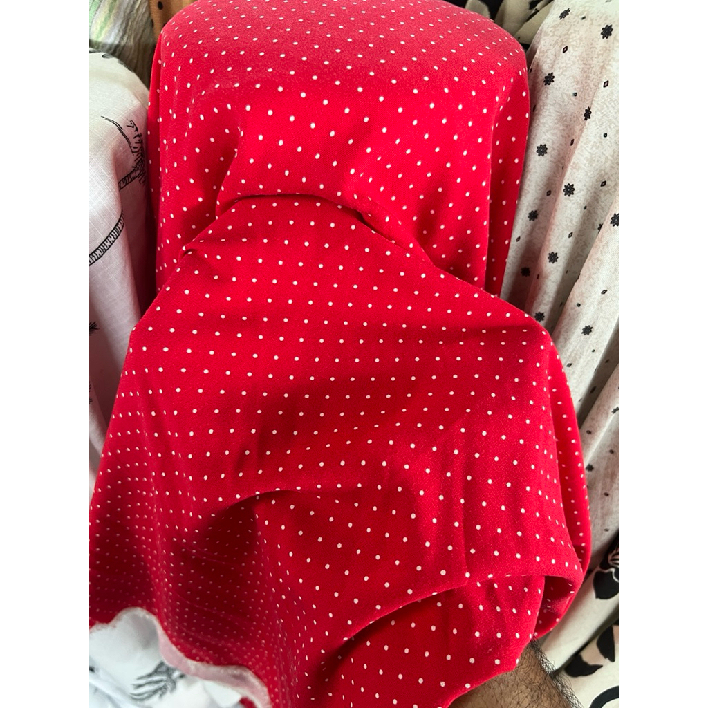 kain katun rayon motif polkadot | kain rayon garment motif  (harga setengah meter)