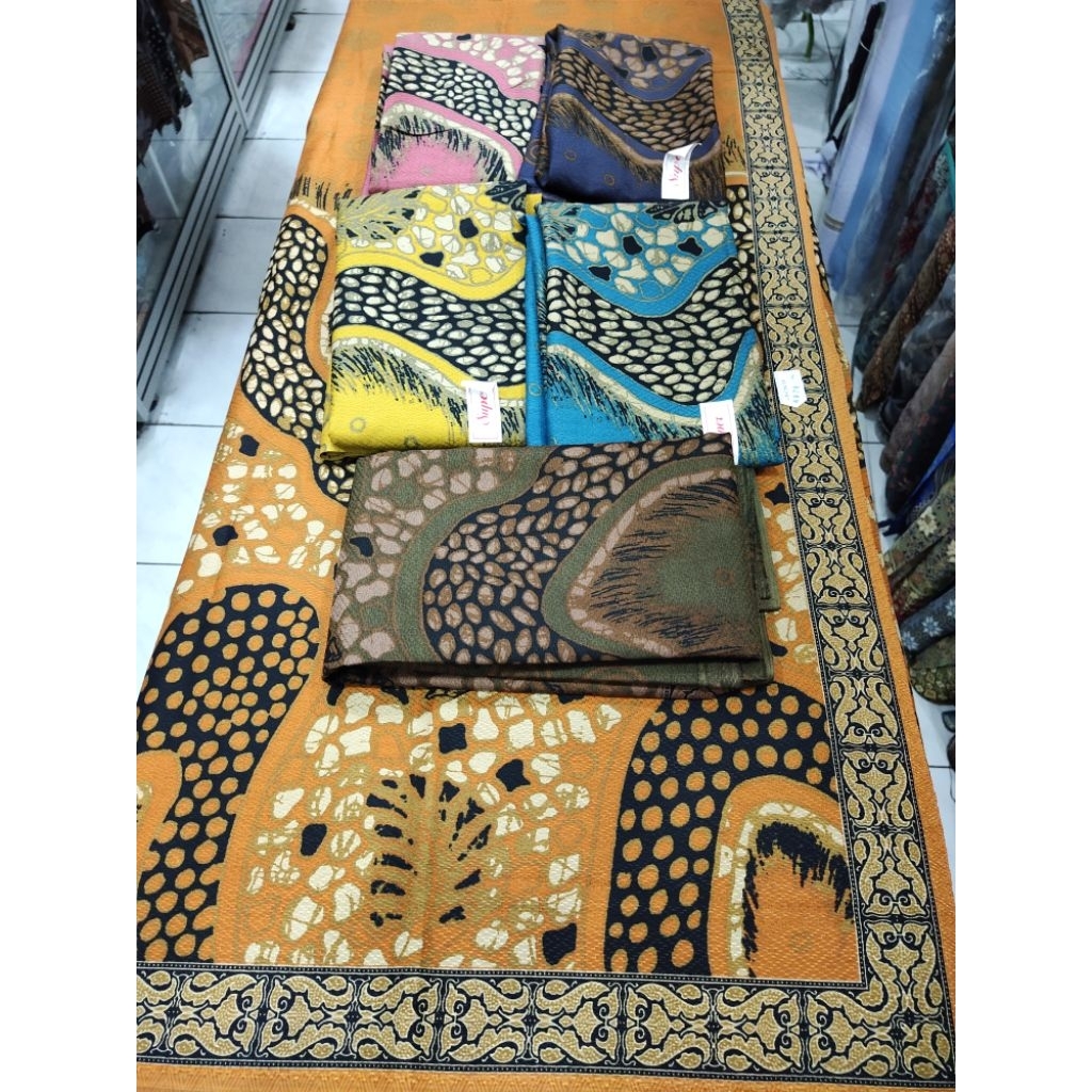 Kain Batik Doby Elegan Mewah Motif Coral Daun Sarimbit Lebaran