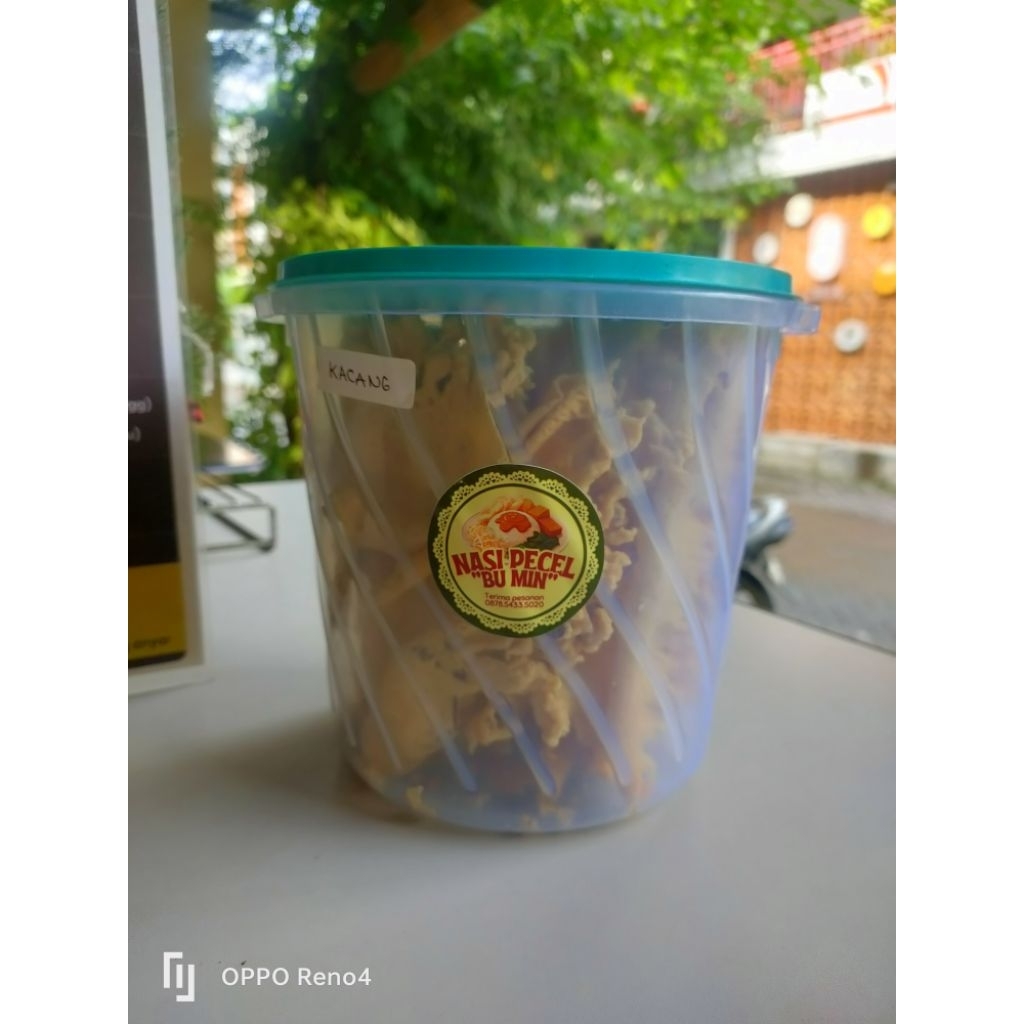 peyek kacang toples