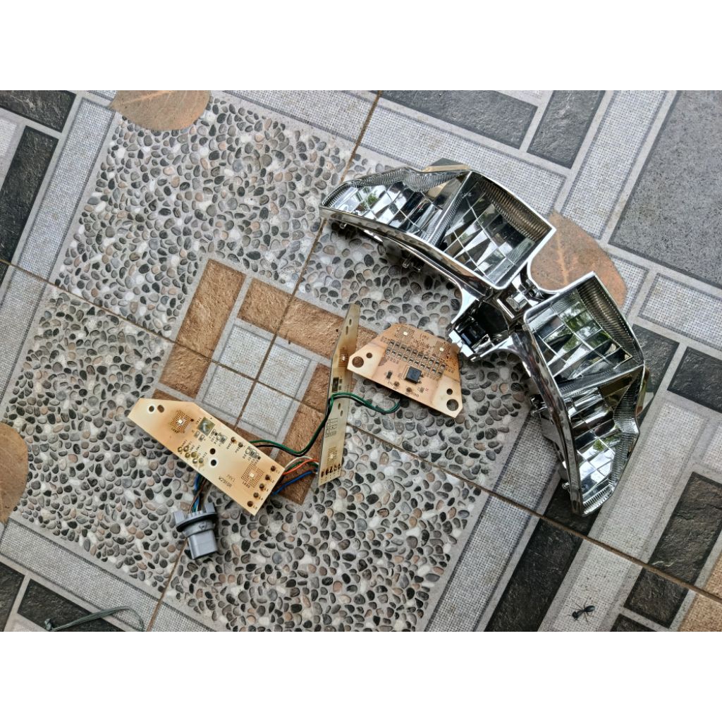 reflektor vario 125 150 led old