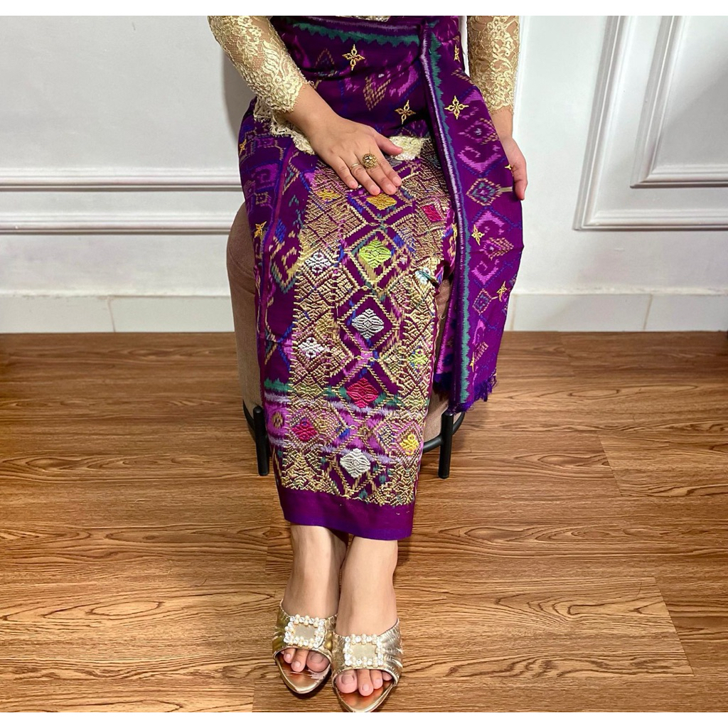 Kamen lembaran endek tumpal datar tabur emas set selendang dengan motif super mewah dan elegan / BES