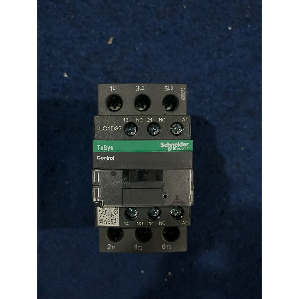 Kontaktor Schneider LC1D32 50A 220V 3P Contaktor lc1d32 220V 3P