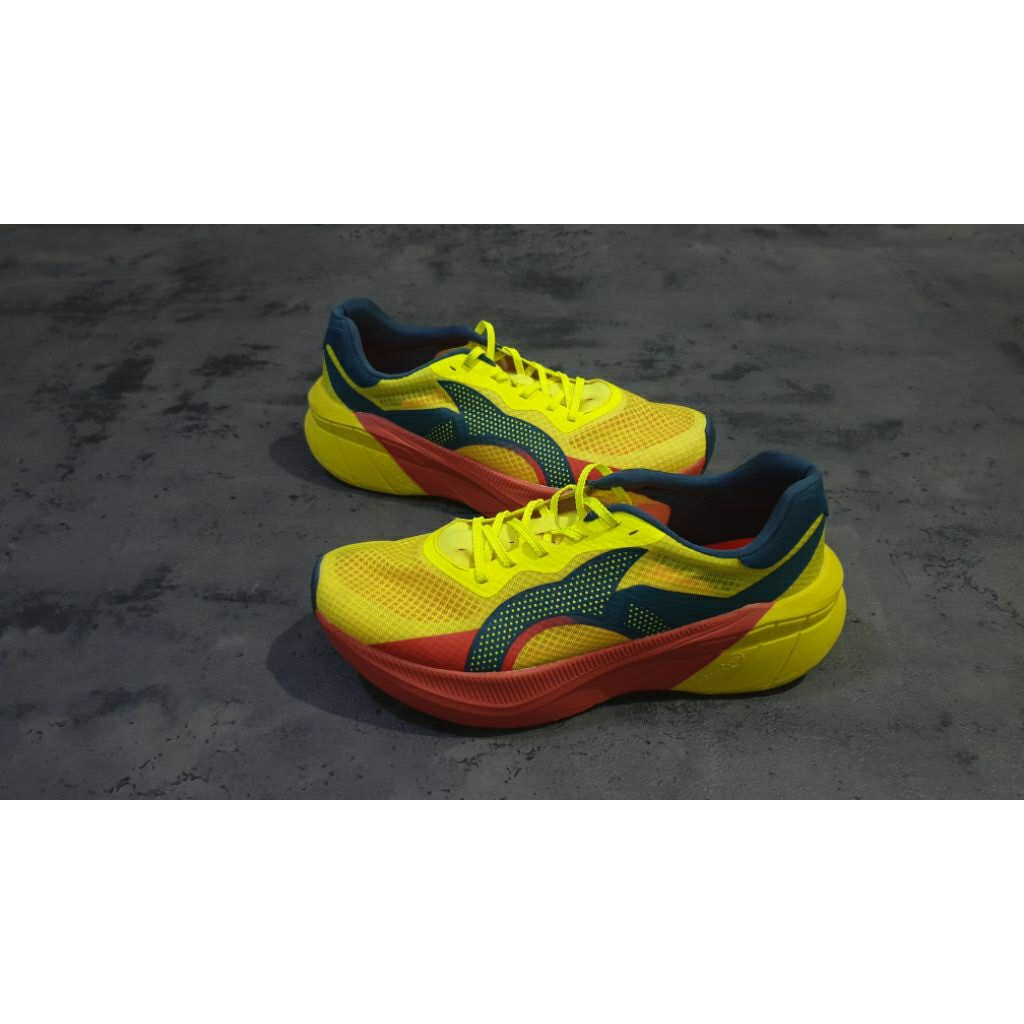 sepatu running second ortus hyperfuse 3.0