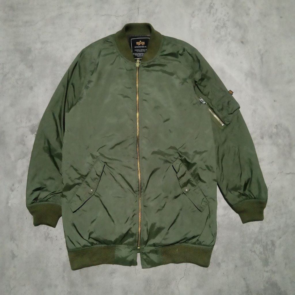 jaket bomber alpha military industries hijau army