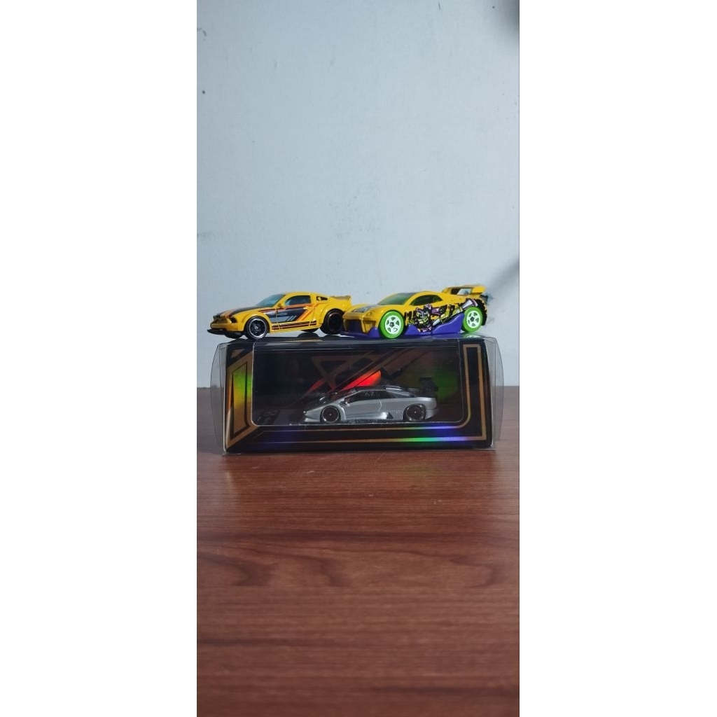 RESIN ERROR404 RESIN LAMBORGHINI DIABLO BONUS HOTWHEELS