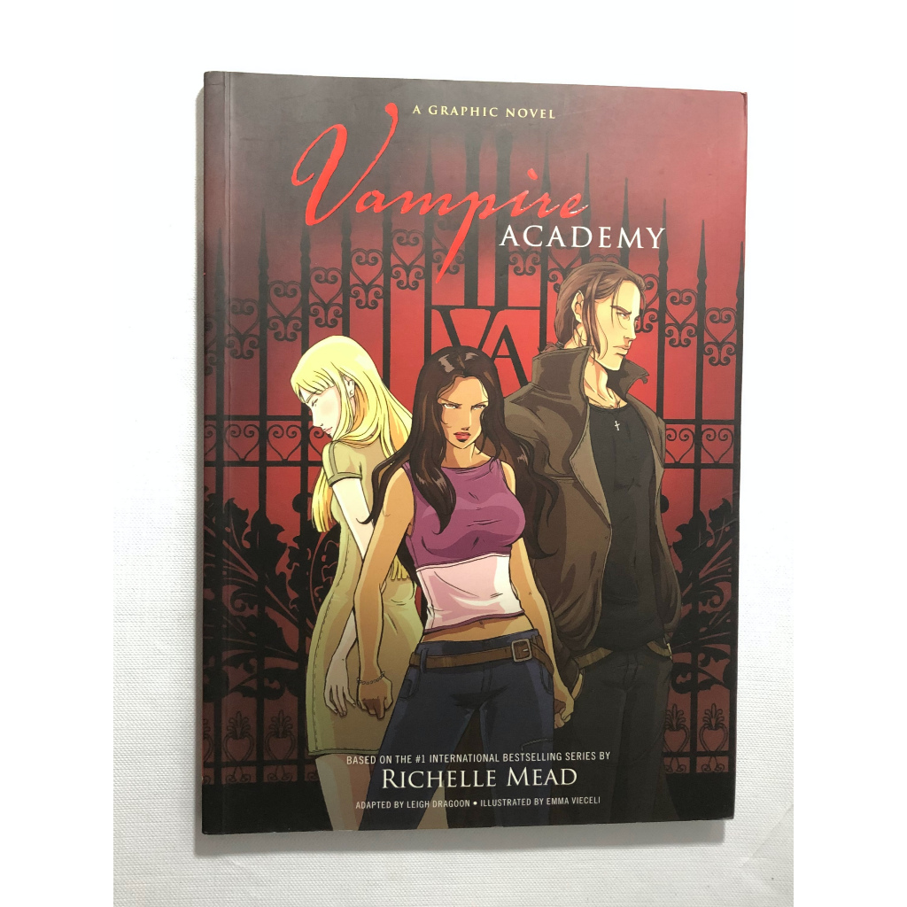 Vampire Academy Graphics Novel - Richelle Mead (Novel ORI Preloved/Second)