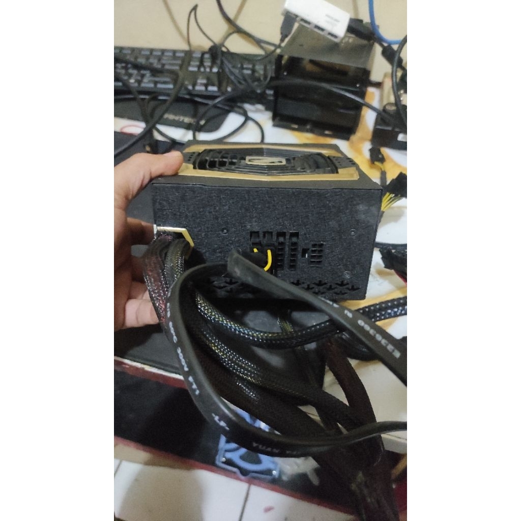 PSU fsp Aurum cs series 750watt 80+ gold