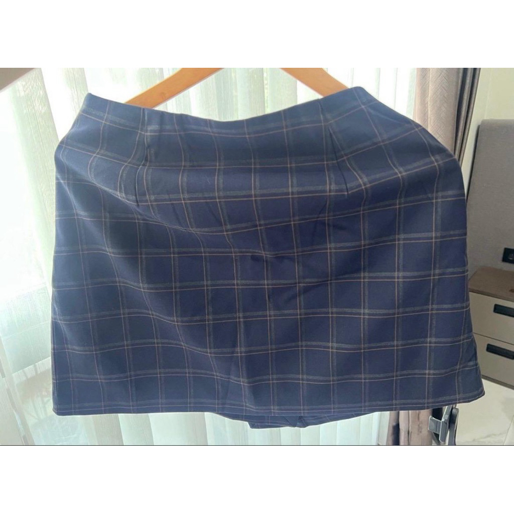 Uniqlo mini skirt size S | Rok pendek uniqlo