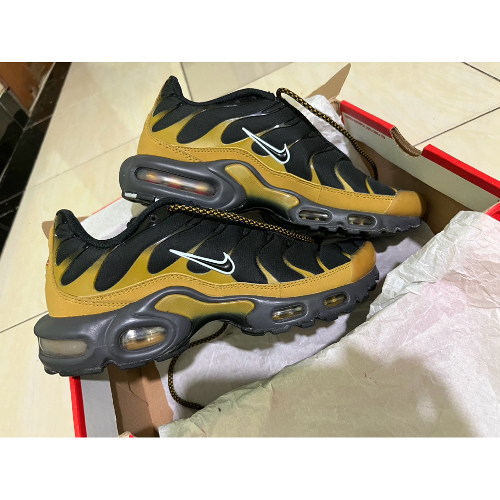 sepatu nike tn original