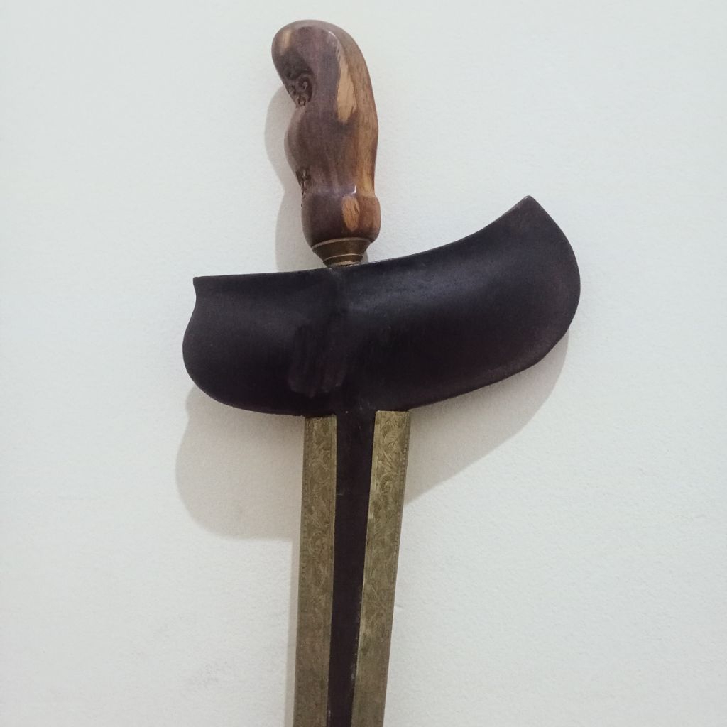 Koleksi Artefak Budaya Dhapur Bethok Yuyu Rumpung Koleksi Display Budaya Sepuh