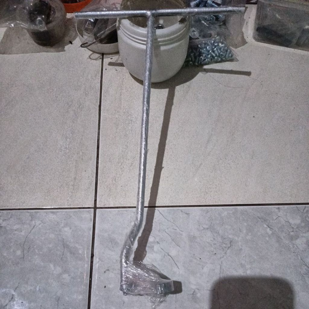 kunci kran tangki Vespa