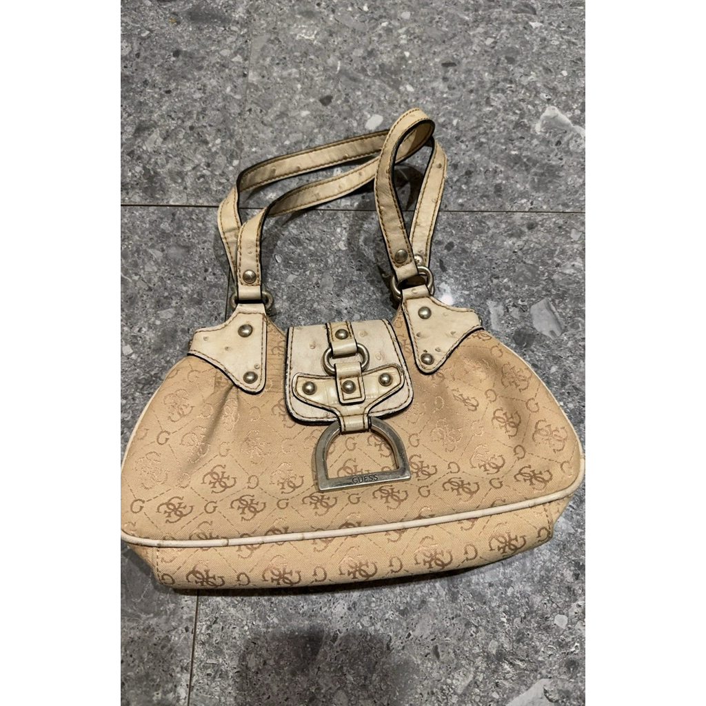 Preloved Tas Mini Guess