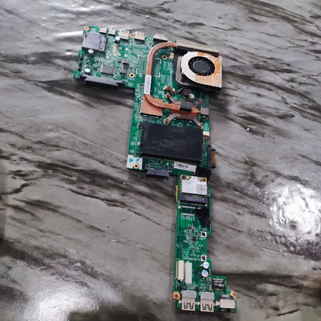 motherboard Mainboard Mobo normal laptop Toshiba P845