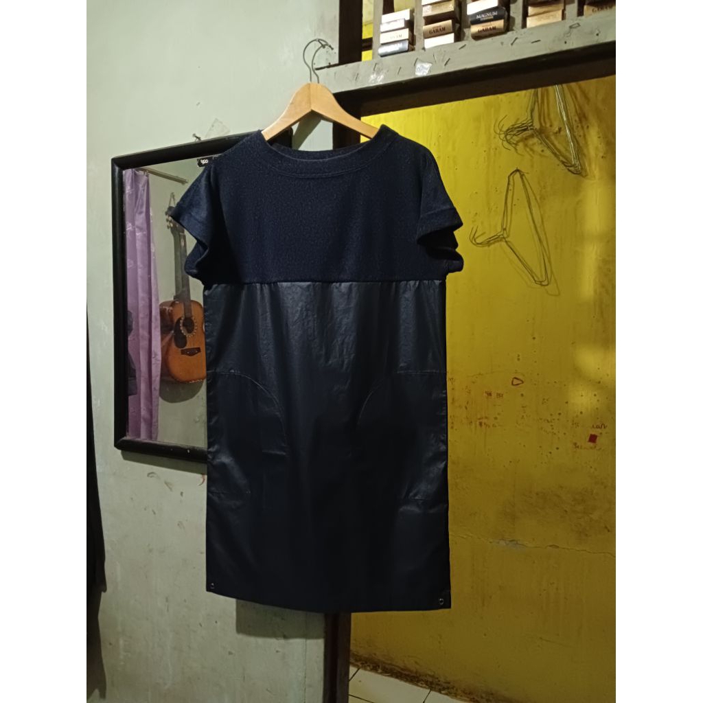 Sacai Black Minimalist T-Shirt Dress