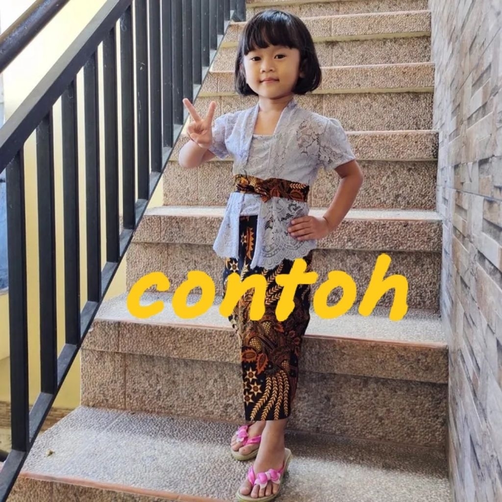 baju kebaya Bali anak perempuan
