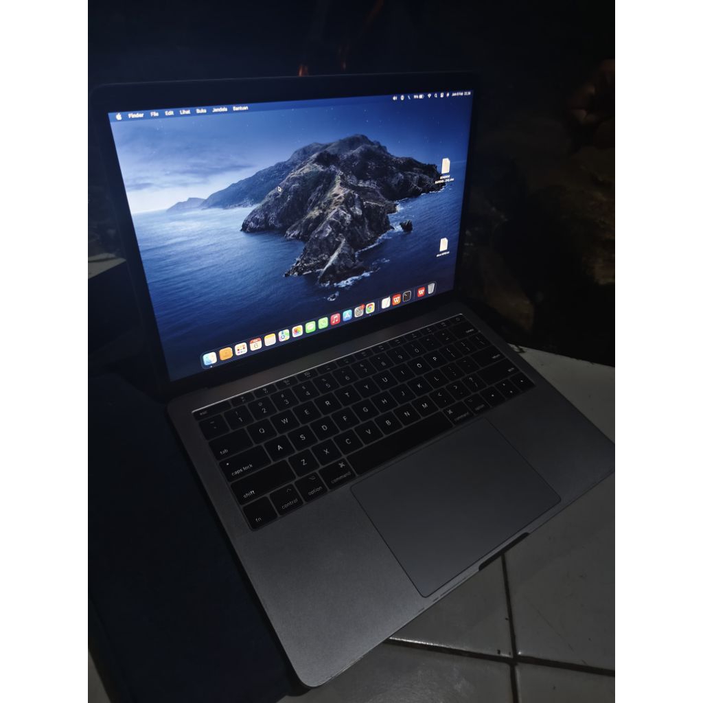 macbook pro 2017