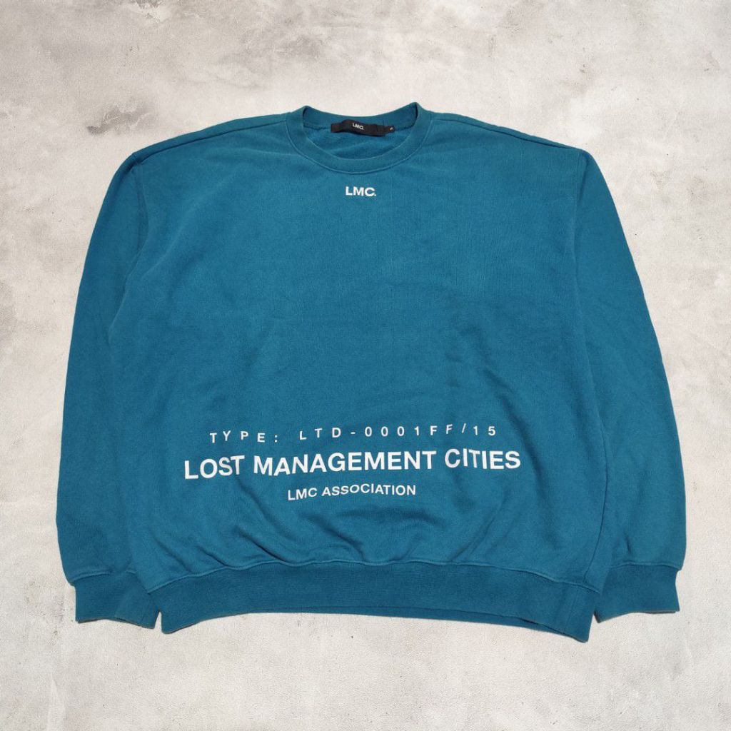 Sweater crewneck pria LMC biru