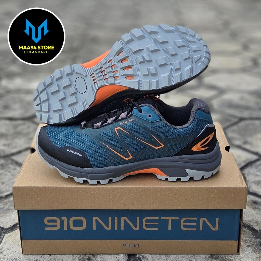 SEPATU HIKING / GUNUNG 910 NINETEN YUZA