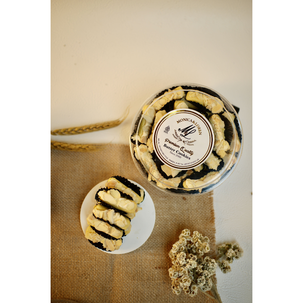 Kue Kering Stick Almond