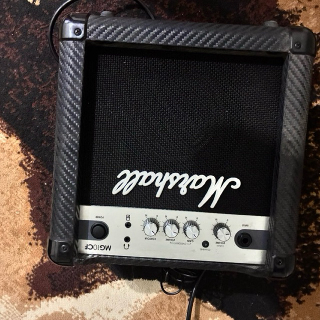Ampli gitar listrik mini Marshall mg 10cf