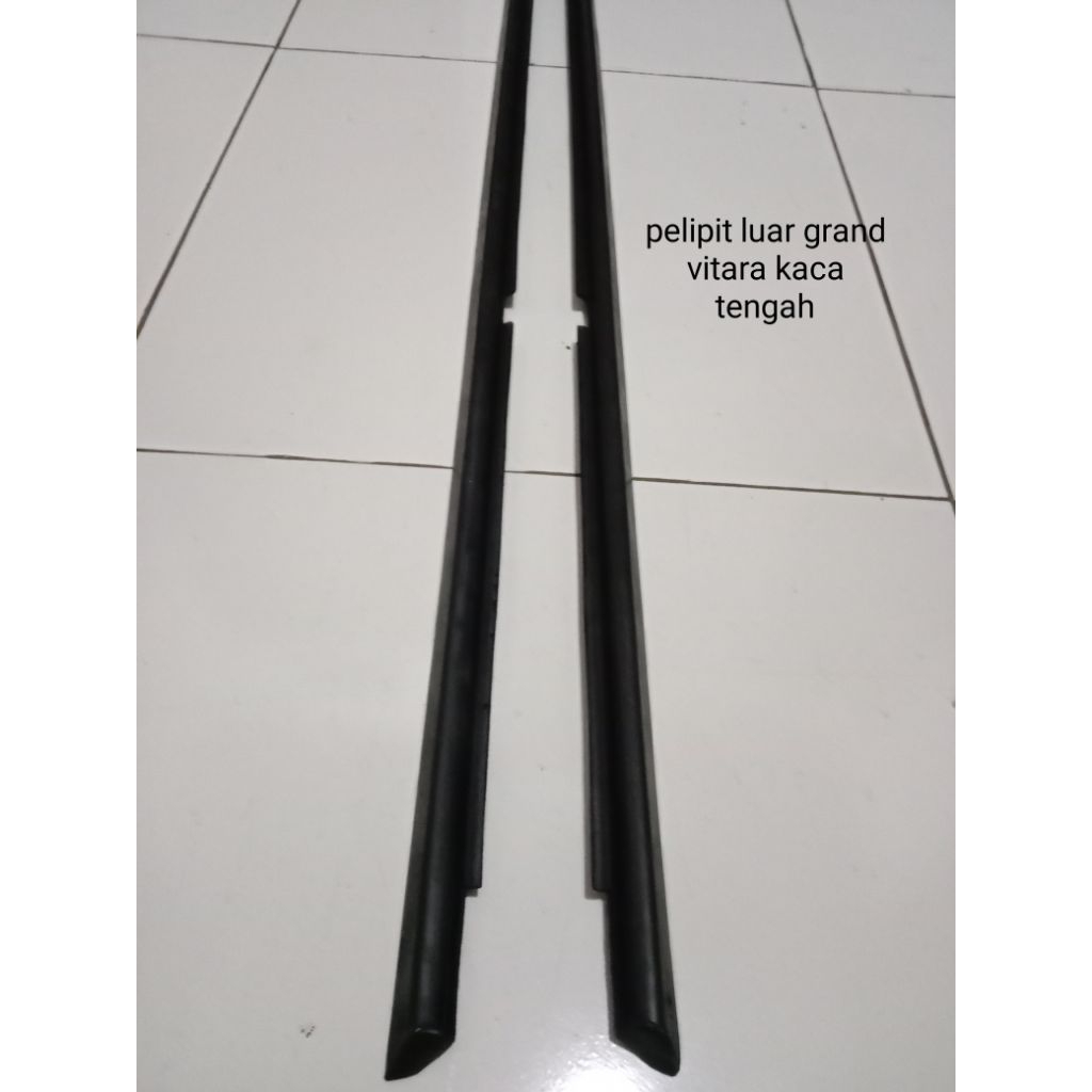 PELIPIT LUAR KACA TENGAH GRAND VITARA