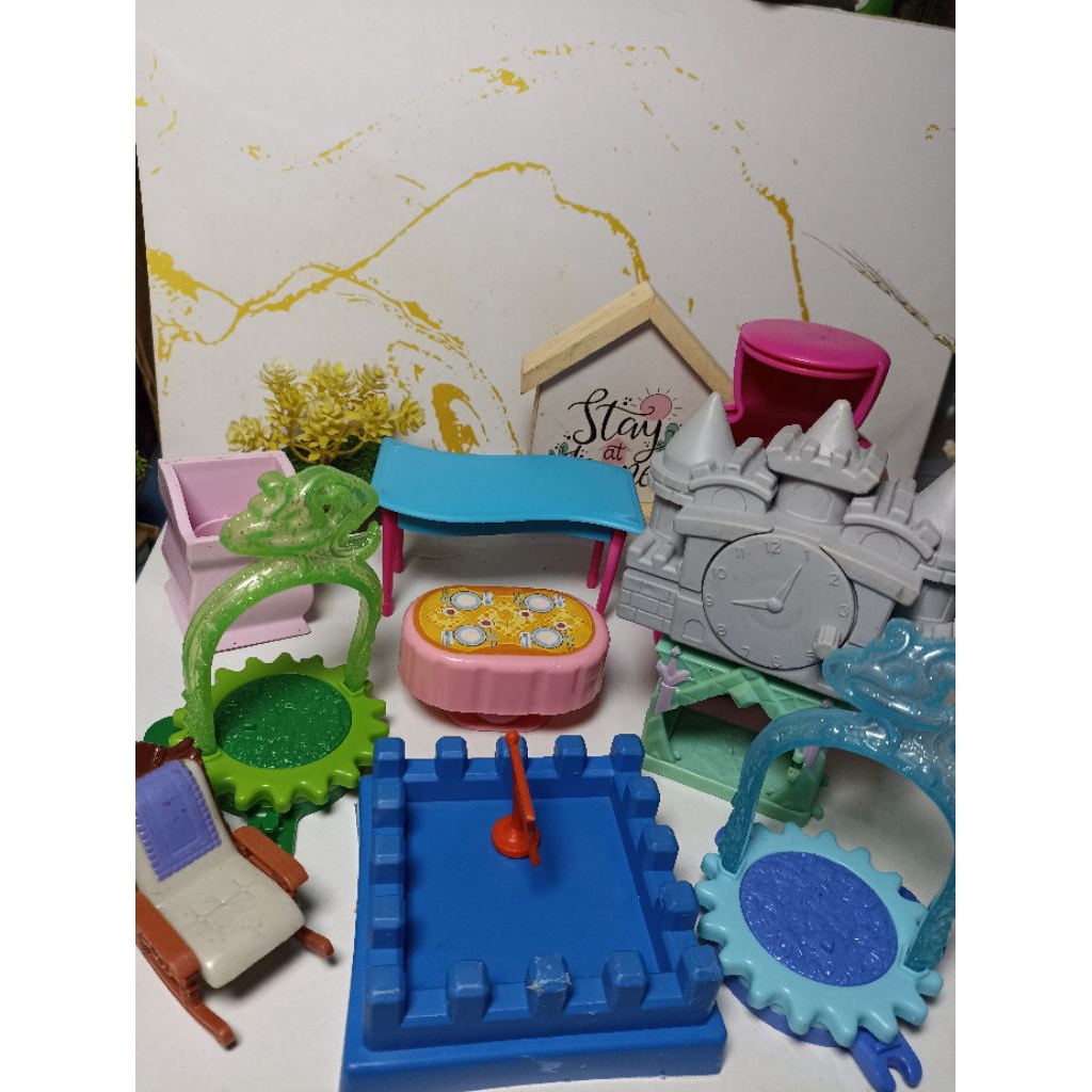 PL Preloved Mainan Diorama Little Pony Hasbro Meja Mattel Kursi Headstart