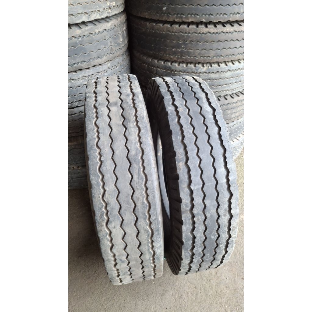 BAN TRUK ENGKEL 750 /15 BEKAS  ORI COPOTAN