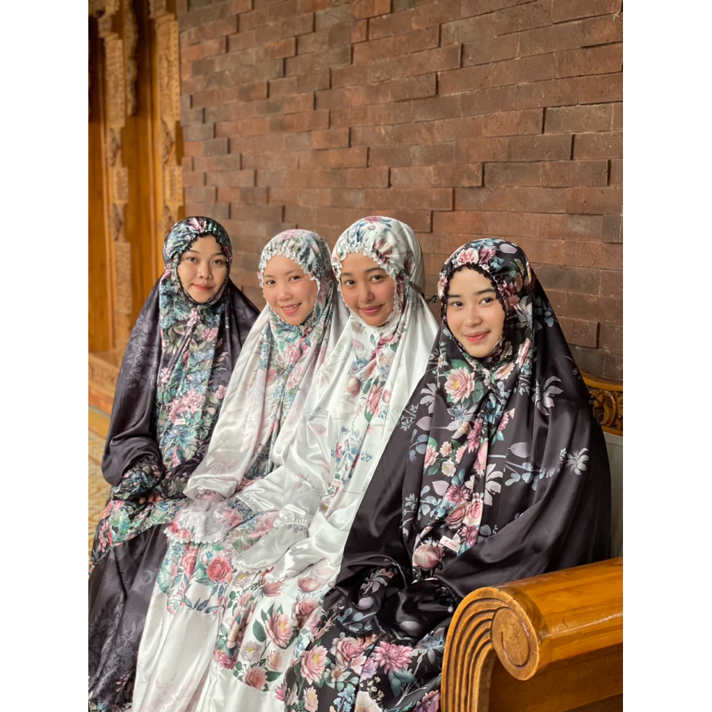 mukena terusan armani silk motif