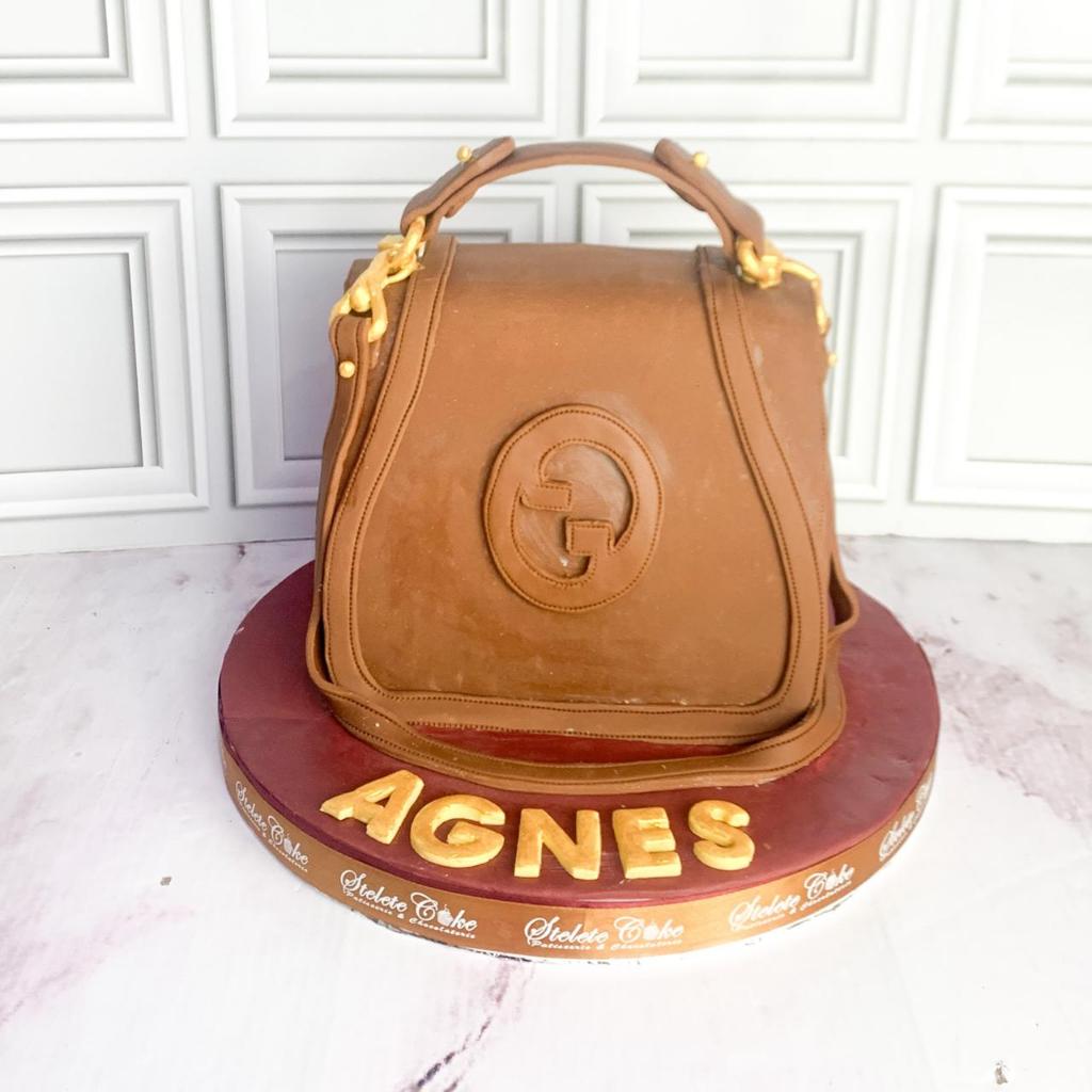 Kue Ulang Tahun/Birthday cake/Kue Ultah Tema Tas/Tas Cake/Kue Ultah 3D