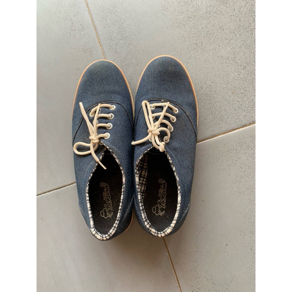 Sepatu Dr.Kevin