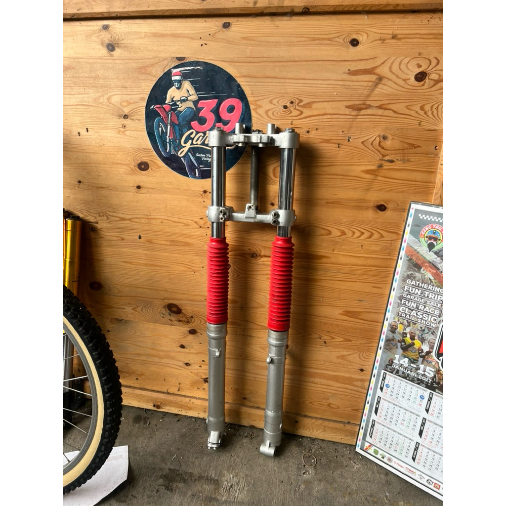 Shock depan as 38 tele trail as 38 teleskopik trail as 38 skok depan trail as 38 tele sparta as E8 t